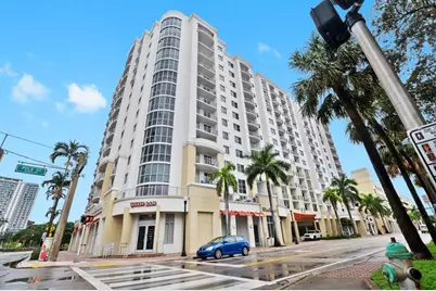 1830  Radius Dr, Unit #913, Hollywood, FL 33020 - Photo 1