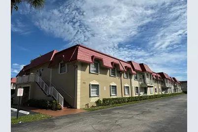 501 SE 8th St, Unit #112, Deerfield Beach, FL 33441 - Photo 1