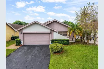 221 SW 87th Terrace, Plantation, FL 33324 - Photo 1