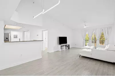 5055  Wiles Rd, Unit #307, Coconut Creek, FL 33073 - Photo 1