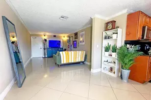 941 Crystal Lake Dr, Deerfield Beach, FL 33064 - Photo 1