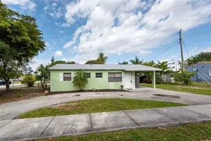 571 NE 61st St, Oakland Park, FL 33334 - Photo 1