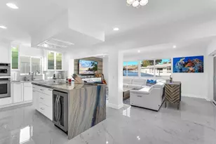 8711 NW 18th St, Pembroke Pines, FL 33024 - Photo 1