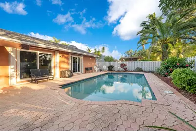 13820  Roanoke St, Davie, FL 33325 - Photo 1