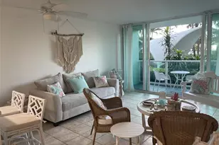 333 NE 21st Ave, Deerfield Beach, FL 33441 - Photo 1