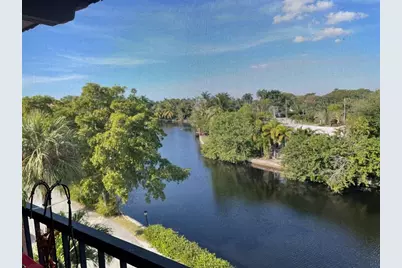 610 Tennis Club Drive #401, Fort Lauderdale, FL 33311 - Photo 1