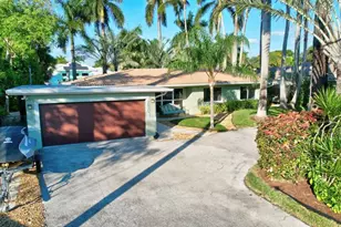 2875 NE 19th St, Pompano Beach, FL 33062 - Photo 1