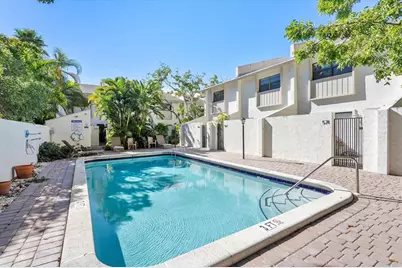 559 NE 7th Ave, Unit #6A, Fort Lauderdale, FL 33301 - Photo 1