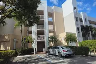 2601 N Nob Hill Rd, Sunrise, FL 33322 - Photo 1