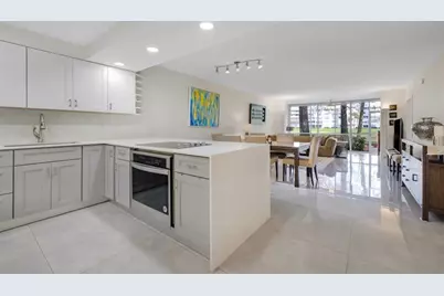 4011 N Cypress Dr, Unit #101, Pompano Beach, FL 33069 - Photo 1