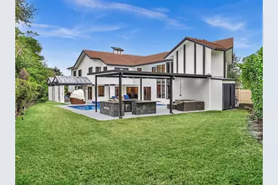 525  Sandpiper Way, Boca Raton, FL 33431 - Photo 1