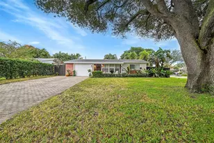 2011 N 56th Way, Hollywood, FL 33021 - Photo 1