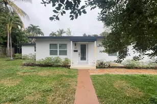 403 NE 27th St, Wilton Manors, FL 33334 - Photo 1