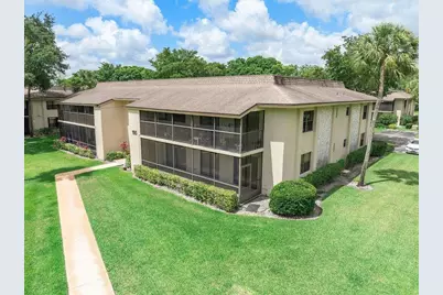 195  Deer Creek Blvd, Unit #803, Deerfield Beach, FL 33442 - Photo 1