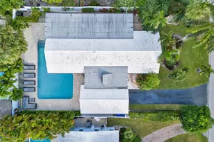 255 Hibiscus Ave, Lauderdale by the Sea, FL 33308 - Photo 1