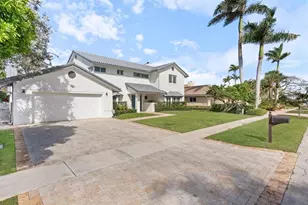 2841 NE 47th St, Lighthouse Point, FL 33064 - Photo 1