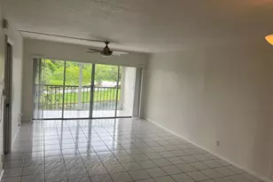 3905 N Nob Hill Rd, Sunrise, FL 33351 - Photo 1