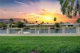 1461 S Ocean Blvd, Lauderdale by the Sea, FL 33062 - Photo 1