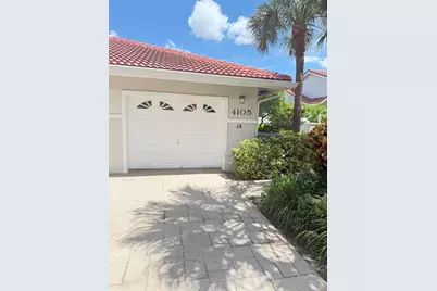 4105  Carriage Dr, Unit #J4, Pompano Beach, FL 33069 - Photo 1