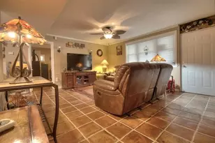 14 Sioux Ln, Lake Worth, FL 33462 - Photo 1