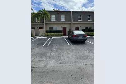 3314  Mallard Close, Unit #77, Pompano Beach, FL 33064 - Photo 1