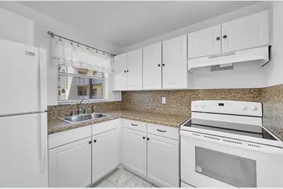 8880  Sunrise Lakes Blvd, Unit #208, Sunrise, FL 33322 - Photo 1