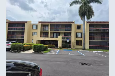 737 SE 1st Way, Unit #208, Deerfield Beach, FL 33441 - Photo 1