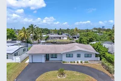 2311 NE 193rd St, Miami, FL 33180 - Photo 1