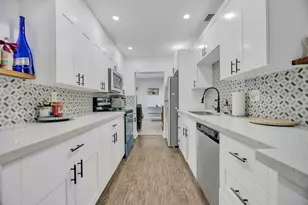 1317 NE 25th St, Pompano Beach, FL 33064 - Photo 1