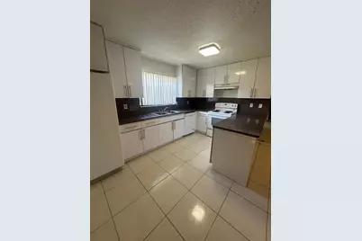 5821  Swordfish Ct, Unit #B, Tamarac, FL 33319 - Photo 1