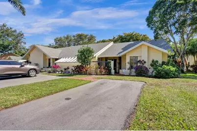 10908  Waterberry Ct, Boca Raton, FL 33498 - Photo 1