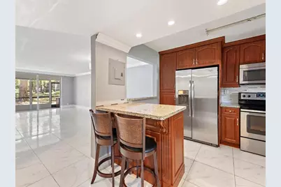 371 S Hollybrook Dr, Unit #102, Pembroke Pines, FL 33025 - Photo 1