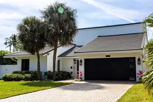 222 N Tradewinds Ave, Lauderdale by the Sea, FL 33308 - Photo 1