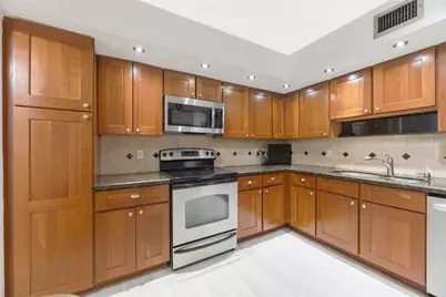 2808 N 46th Ave, Unit #E450, Hollywood, FL 33021 - Photo 1