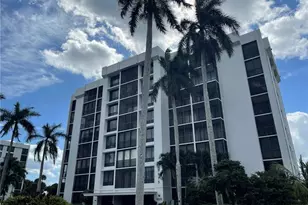 6875 Willow Wood Dr, Boca Raton, FL 33434 - Photo 1