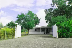 539 Montura Ave, Clewiston, FL 33440 - Photo 1