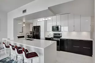 3020 NE 32nd Ave, Fort Lauderdale, FL 33308 - Photo 1