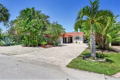 2375 SE 6th St, Pompano Beach, FL 33062 - Photo 1