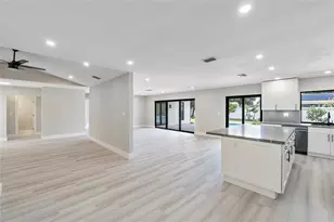 1024 NW 83rd Dr, Coral Springs, FL 33071 - Photo 1