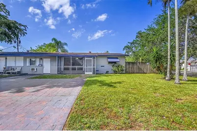 440 SW 9th Ter, Hallandale Beach, FL 33009 - Photo 1