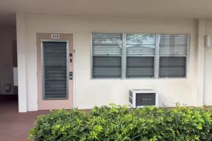 319 Farnham P, Deerfield Beach, FL 33442 - Photo 1