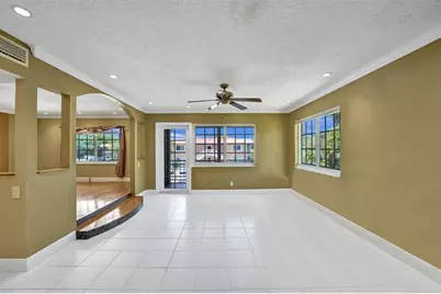1940 NE 2nd Avenue #215J, Wilton Manors, FL 33305 - Photo 1