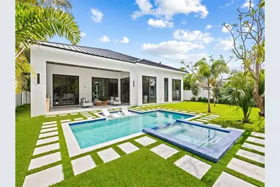 208 NE 23rd Street, Wilton Manors, FL 33305 - Photo 1