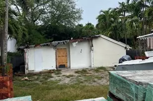 1109 SE 9th St, Fort Lauderdale, FL 33316 - Photo 1