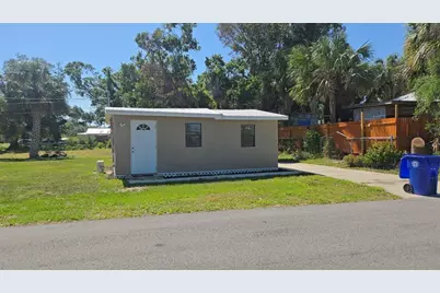 1712  38th Ln, Vero Beach, FL 32960 - Photo 1