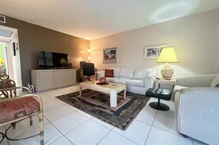 288 Ventnor S, Deerfield Beach, FL 33442 - Photo 1