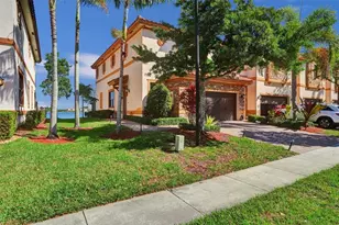 9579 Town Parc Cir N, Parkland, FL 33076 - Photo 1