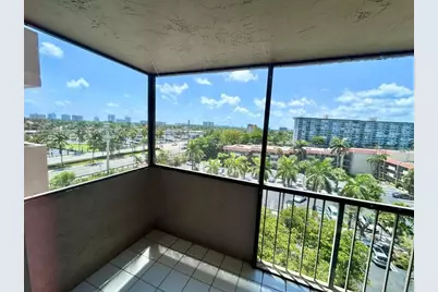 777 S Federal Hwy, Unit #Rp705, Pompano Beach, FL 33062 - Photo 1