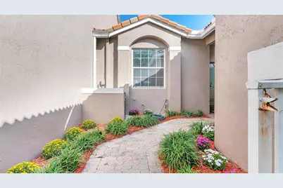 2800 E Aragon Blvd, Unit #3, Sunrise, FL 33313 - Photo 1