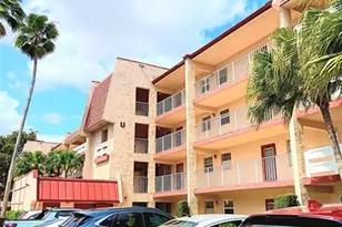 1055 Country Club Dr, Margate, FL 33063 - Photo 1